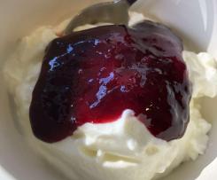 2KG Thick Creamy Yoghurt