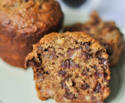 Variation Walnut, banana and date muffins