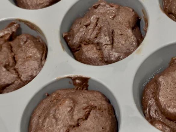 Gluten Free Steamed Chocolate Muffins (No Refined Sugar)