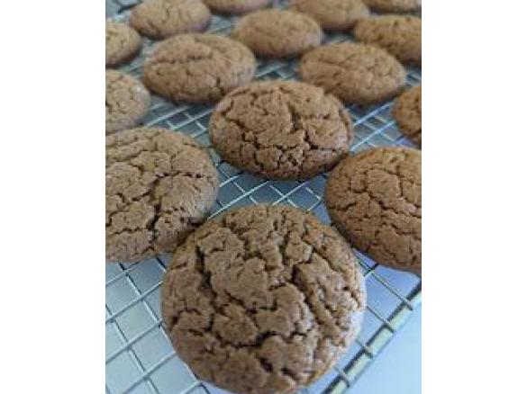 Mona's Ginger Biscuits