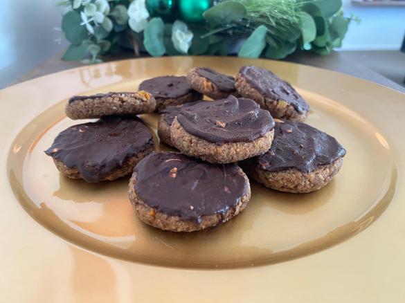 Elisen Lebkuchen (German Gingerbread Cookies) - gluten, sugar and dairy free