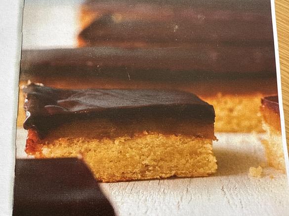 Nana's caramel slice