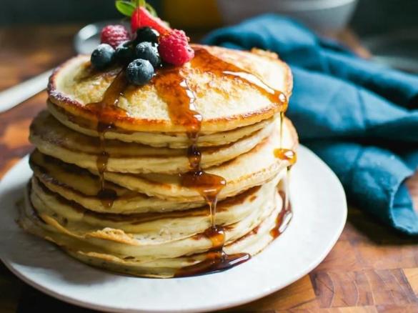 Fluffy Sourdough Pancakes