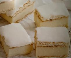 VANILLA   CUSTARD  SLICE