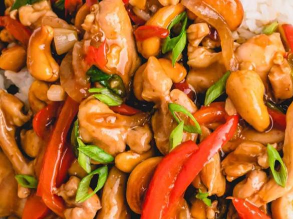 Variation Thai Chicken with Cashews