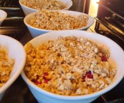Rhubarb, Berry & Oat Crumble