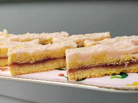 Chelsea's Iced Raspberry Shortbread Slice