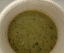 Zucchini and thyme soup