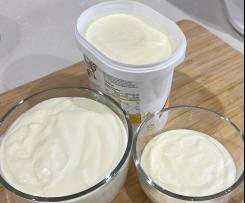 Easy plain yoghurt