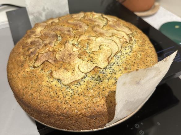 Poppy Seed and Pear Cake