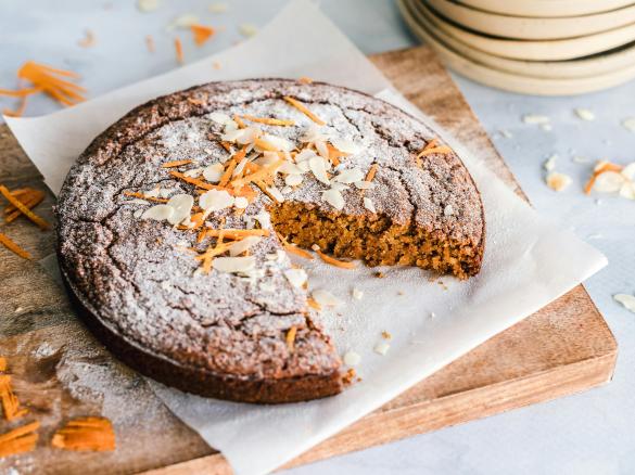 Gluten-Free Flourless Orange and Almond Cake