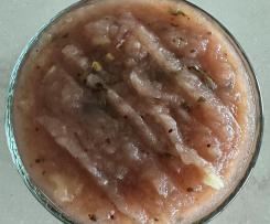 Mint and apple sauce