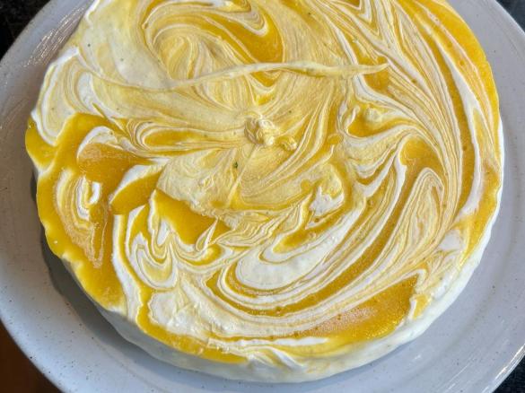 Frozen Mango Cheesecake