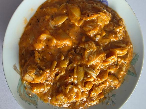 Creamy Tomato & Chicken Shells (One-Pot)