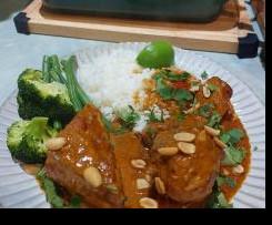 Thai Satay Chicken & Tofu Traybake