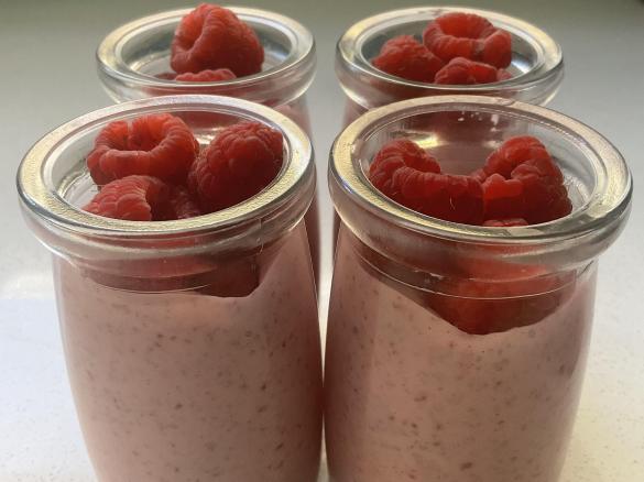 Raspberry Chia Puddings