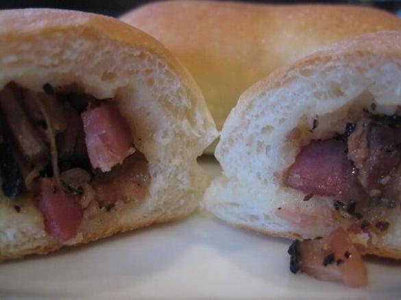 Latvian Bacon Buns - Pīrāgi